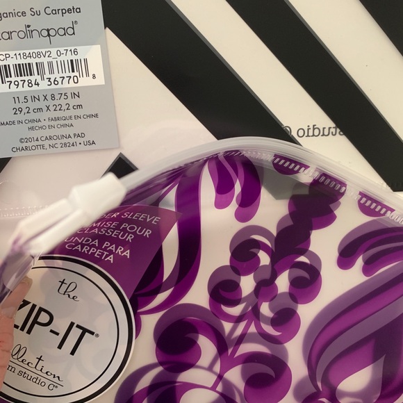 2 Carolina Pad Studio C Poly Zip-it Binder Pouch - Picture 2 of 3